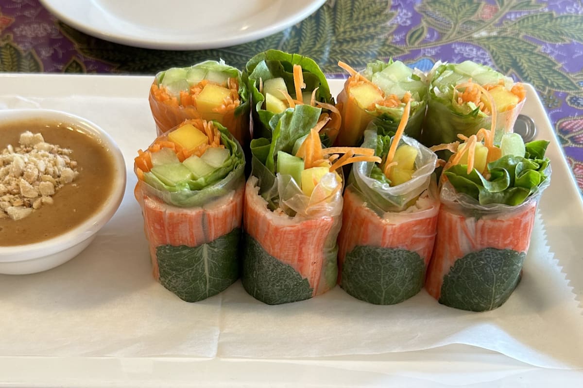 White Jasmin Thai Cuisine Lansdale, PA Restaurant Menu + Delivery