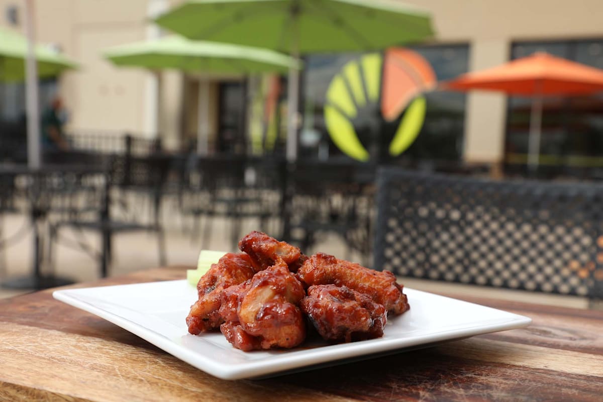 Pizza Artista Delivery Menu Order Online 3814 Main Ave Groves Grubhub