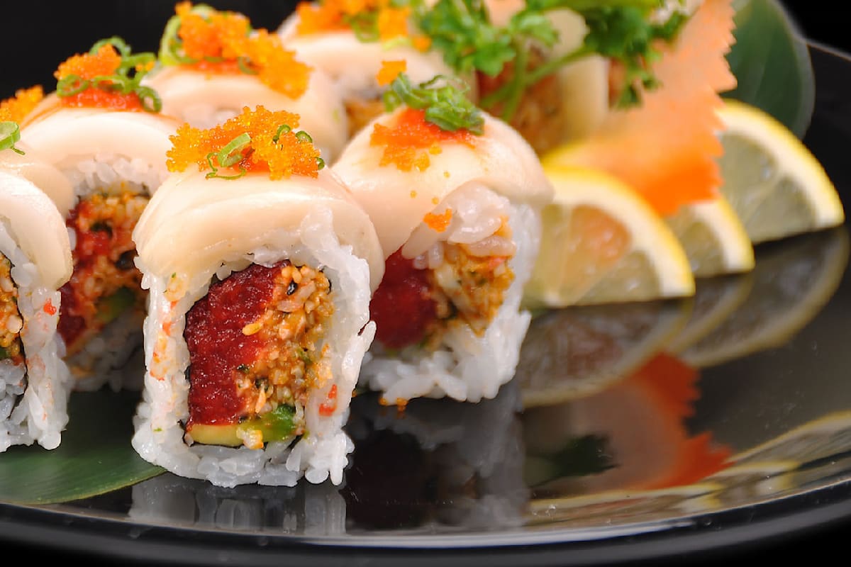 Yanagi Sushi Bar & Grill Delivery Menu Order Online 1221 Park St