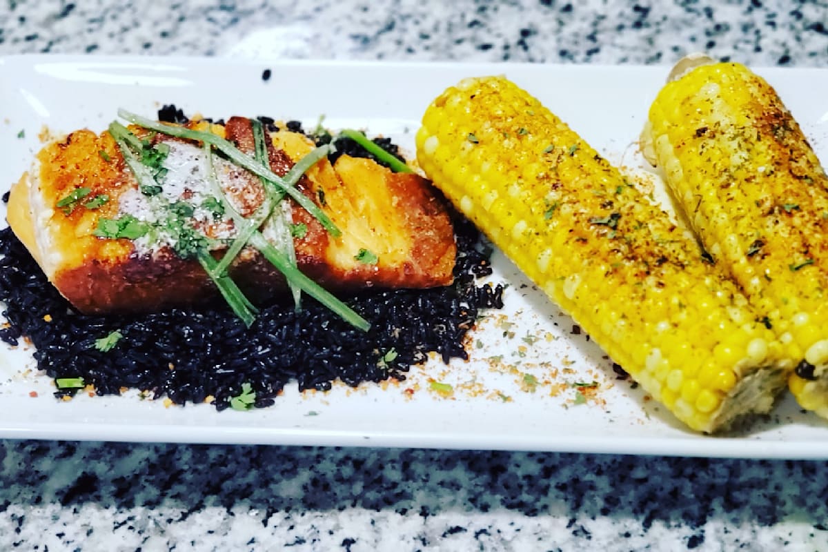 Chop's Haus Delivery Menu Order Online 1732 N Harlem Ave Elmwood