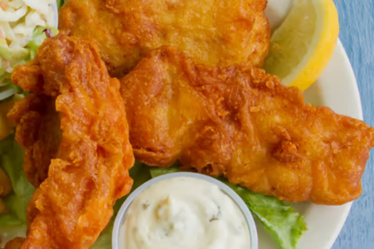 Hook Fish & Chicken Delivery Menu Order Online 1920 Linn St