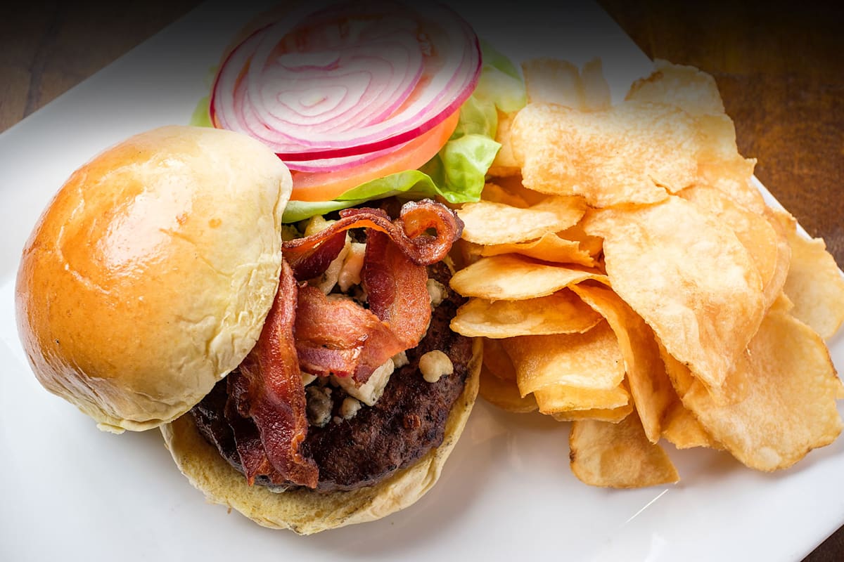 Chadwick's Restaurant and Bar Delivery Menu Order Online 2750 Egypt