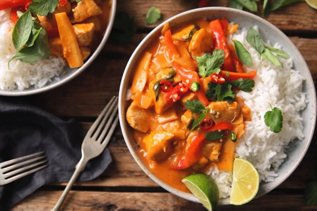 Basil Thai Kitchen Delivery Menu Order Online 6700 Douglas Blvd