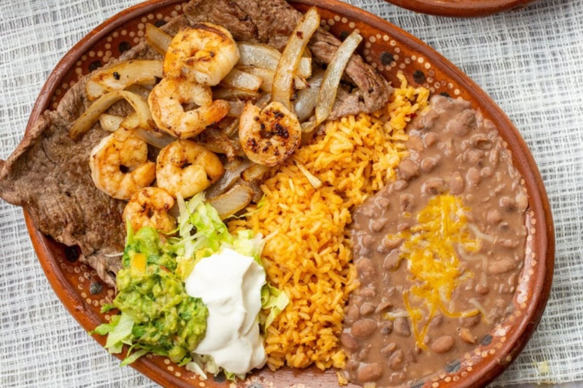 Chicanos Mexican Restaurant Venice, FL Restaurant Menu + Delivery