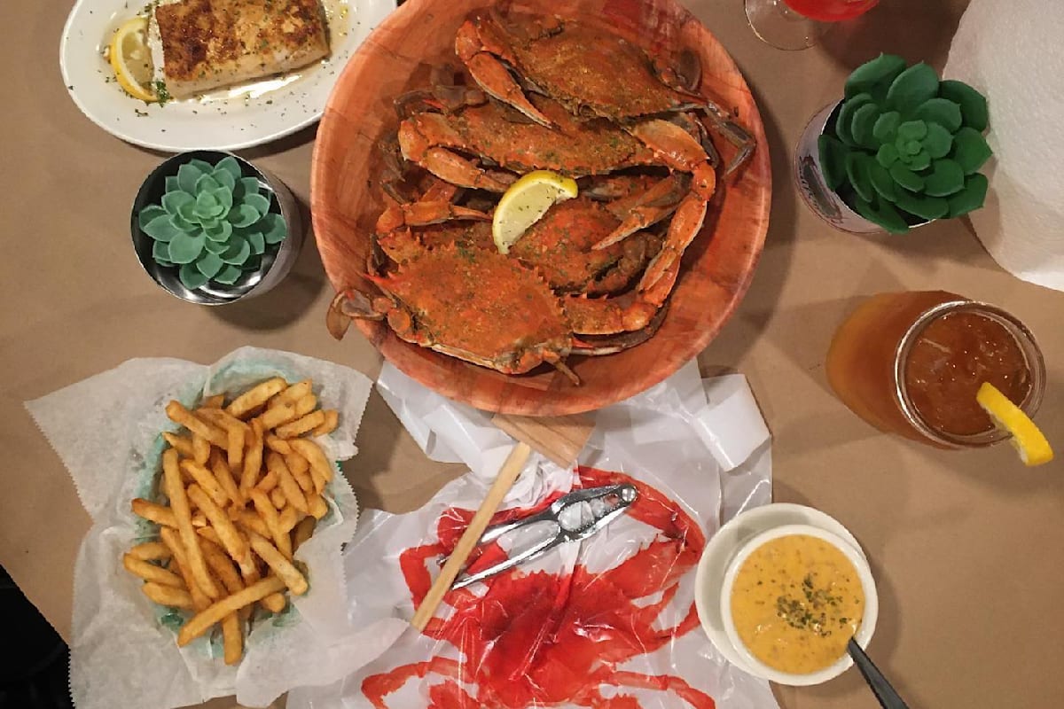 Blue Claw Seafood and Crab Eatery Delivery Menu Order Online 4494
