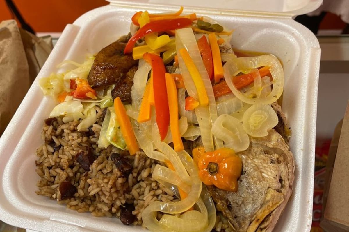 Island Jerk Delivery Menu Order Online 875 Flat Shoals Rd Suite 130