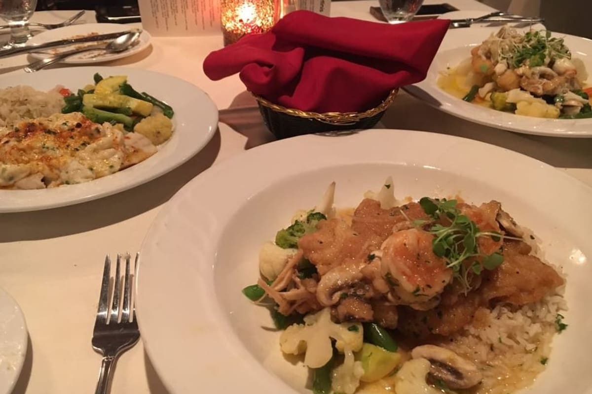 The Red Snapper Seafood Restaurant Delivery Menu Order Online 2100