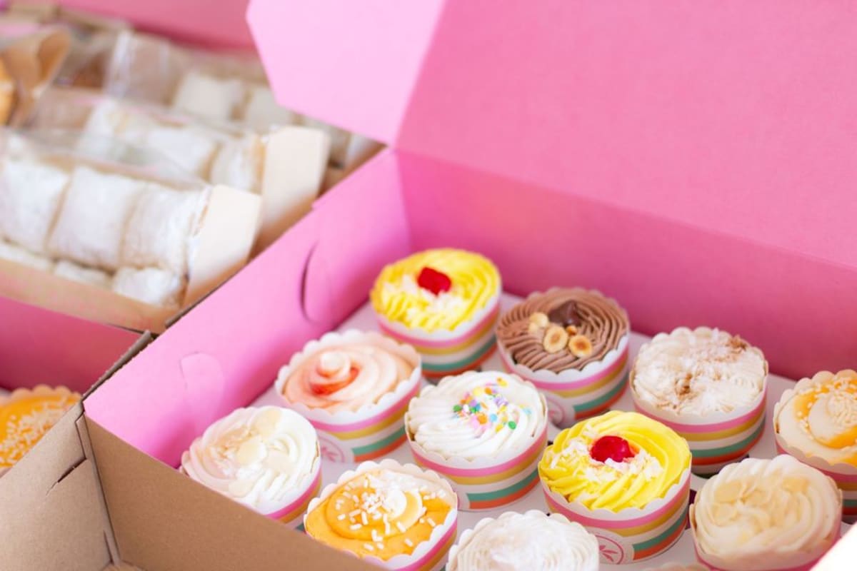 Borinken Cakes Delivery Menu Order Online 3313 W Fullerton Ave