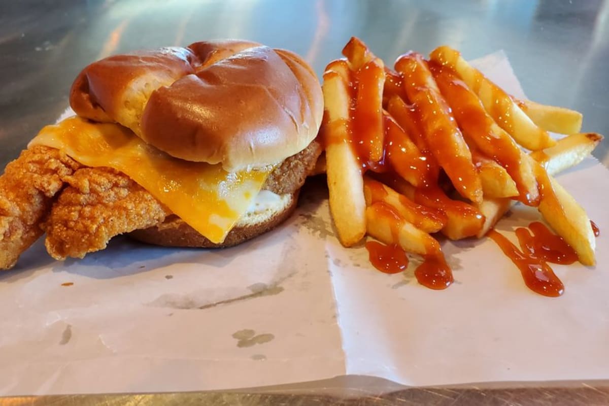 Harold's Chicken North Las Vegas, NV Restaurant Menu + Delivery