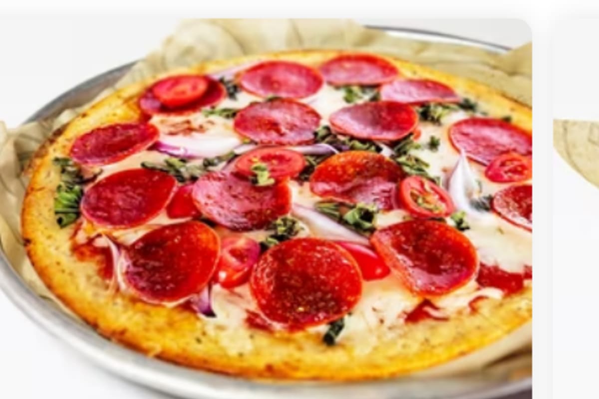 Pieology Delivery Menu Order Online 250 Cochrane Plaza 100