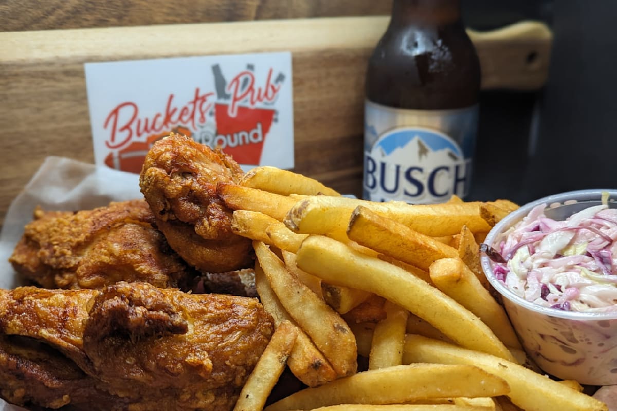 Buckets Pub 2nd Round Delivery Menu Order Online 2031 Lathrop Ave Racine Grubhub