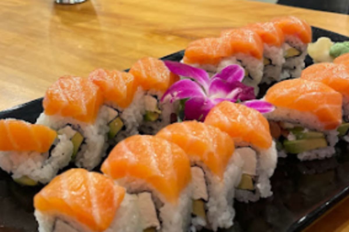 BlueFin sushi & Ramen Round Rock Delivery Menu Order Online 2200