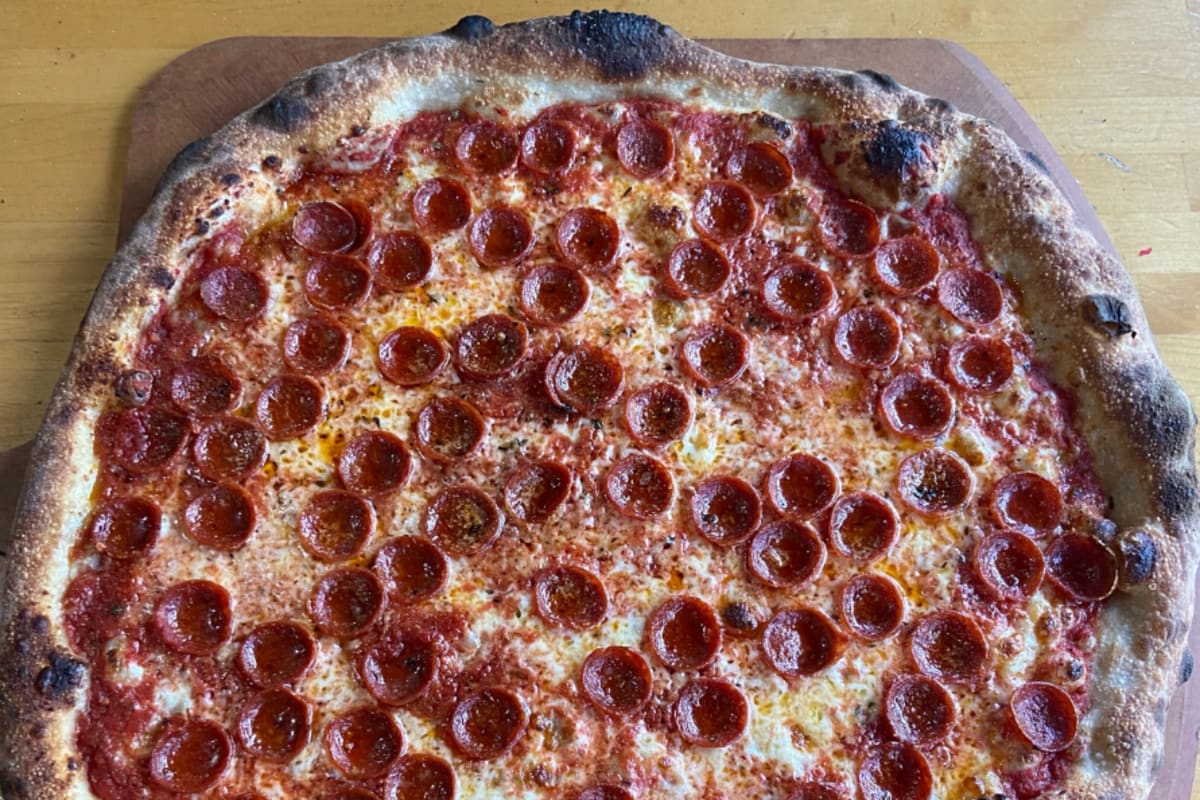 Post Alley Pizza Delivery Menu Order Online 1123 Post Ave Seattle