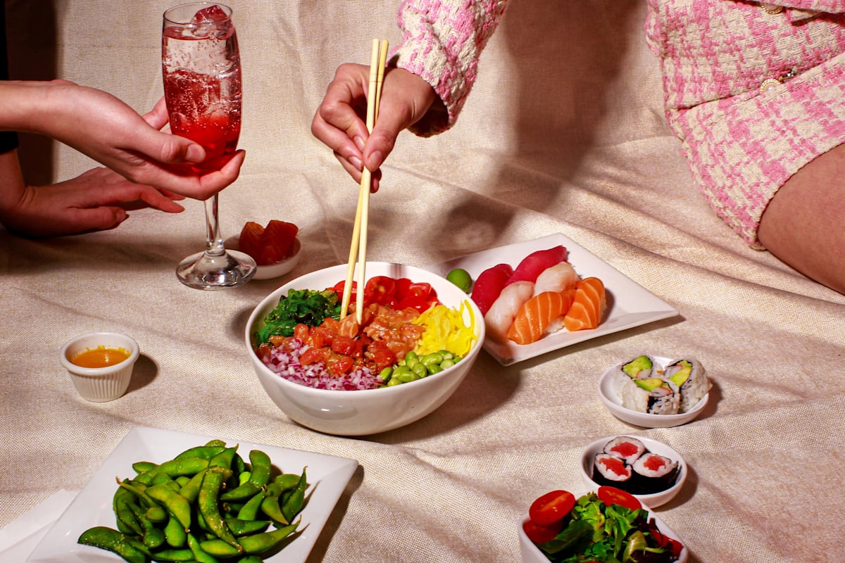 Mikihana Sushi & Poke (Glatt Kosher) Forest Hills, NY Restaurant