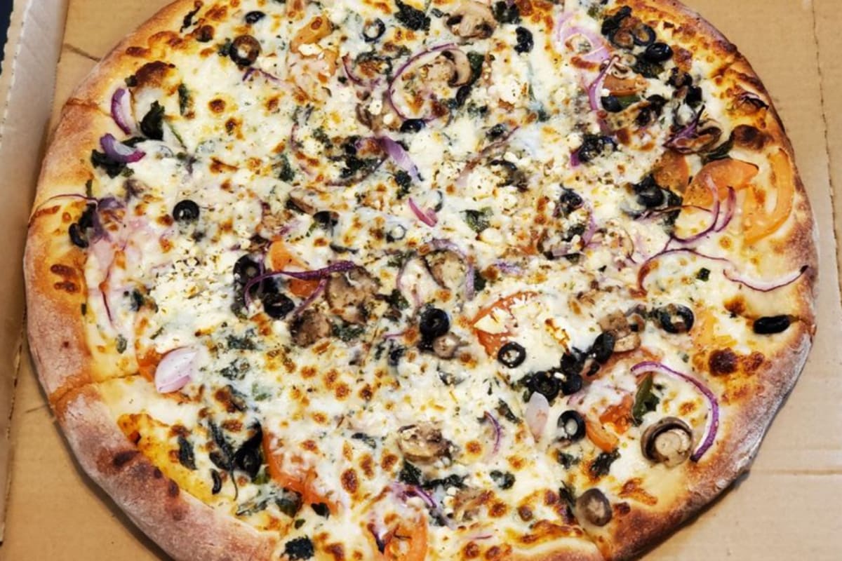 Pizza Amore Giant New York Pizza Delivery Menu Order Online 330 W