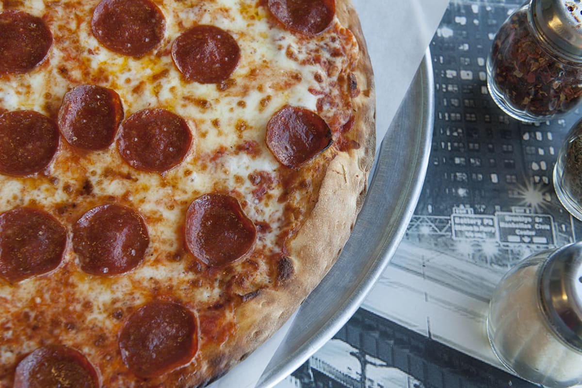 Ameci Pizza & Pasta Delivery Menu Order Online 4861 Topanga Canyon Blvd Woodland Hills Grubhub