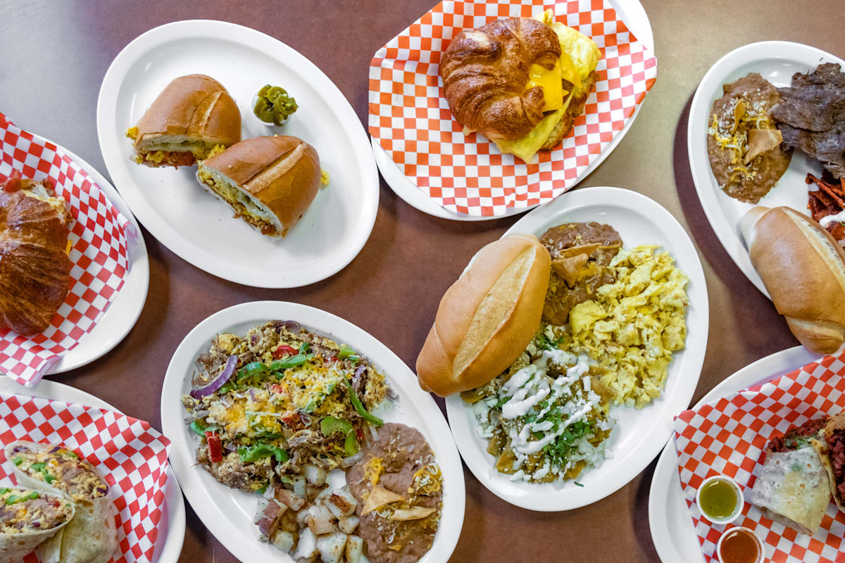 Su Pan Bakery Delivery Menu Order Online 5006 El Cajon Blvd San