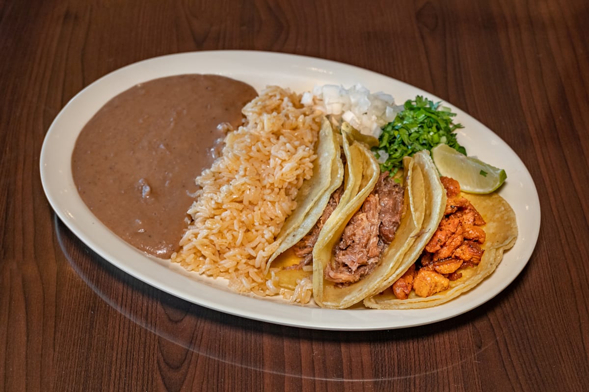 Pupuseria Y Taqueria Lopez Cedar Hill, TX Restaurant Menu