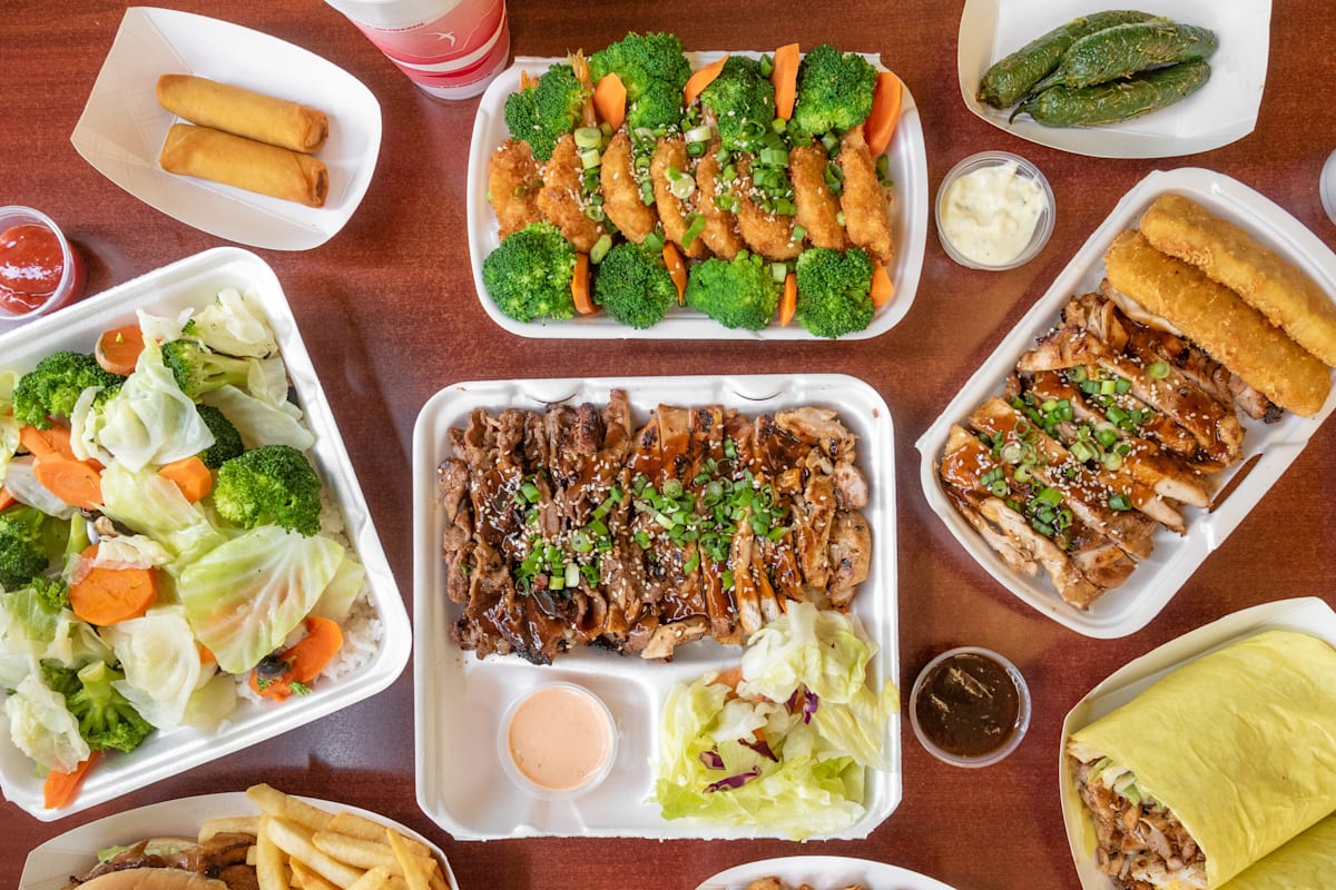 Golden Bowl Delivery Menu Order Online 13718 Sherman Way Van Nuys