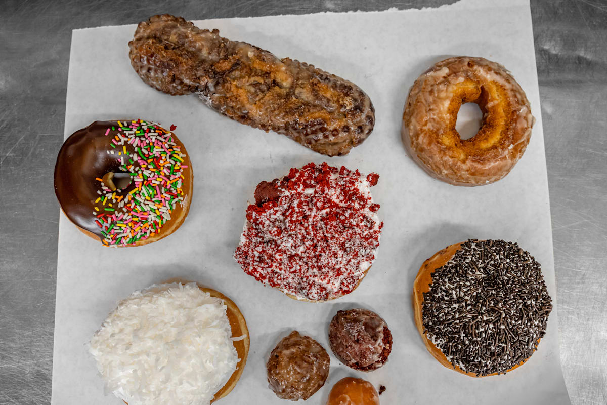Peter Pan Donut & Pastry Shop Delivery Menu | Order Online | 727 ...