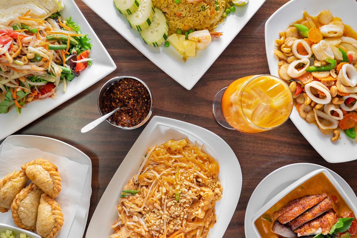 Lanxang Lao Thai Cuisine Delivery Menu Order Online 5080 Commercial