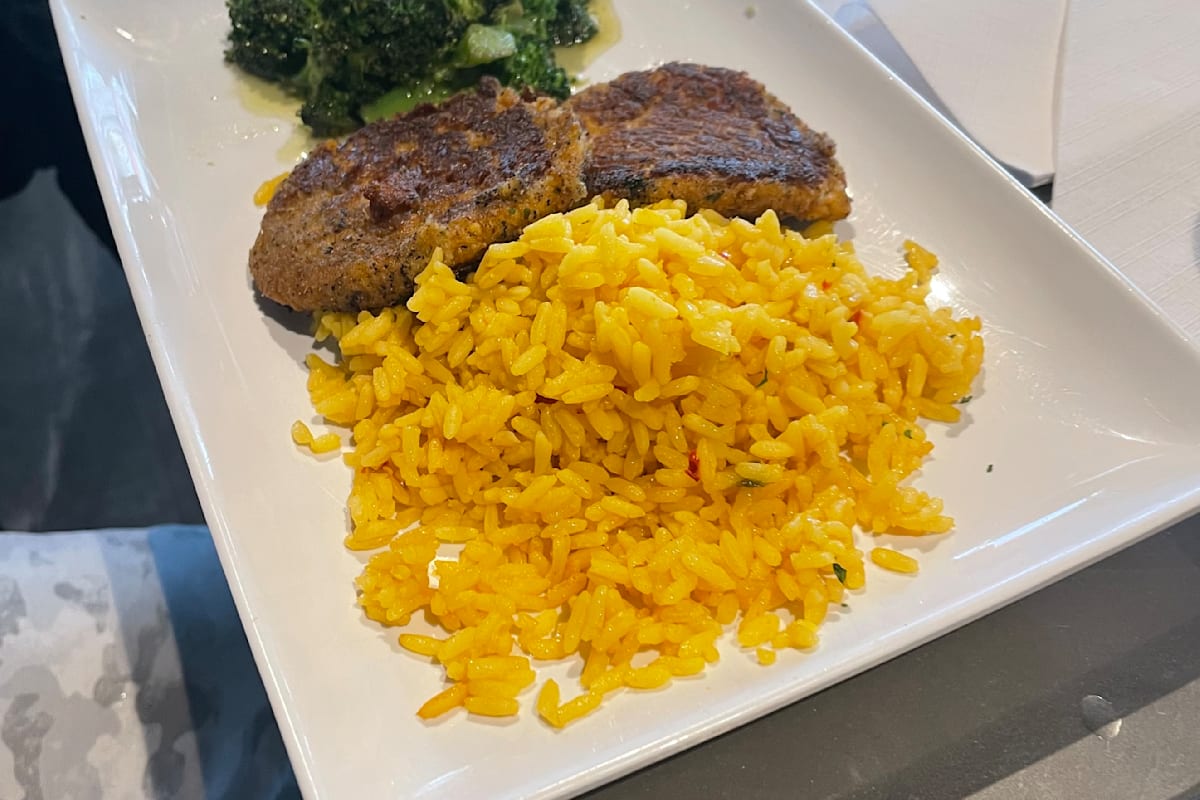 Chill'z Bar and Grill Delivery Menu Order Online 5052 Old National