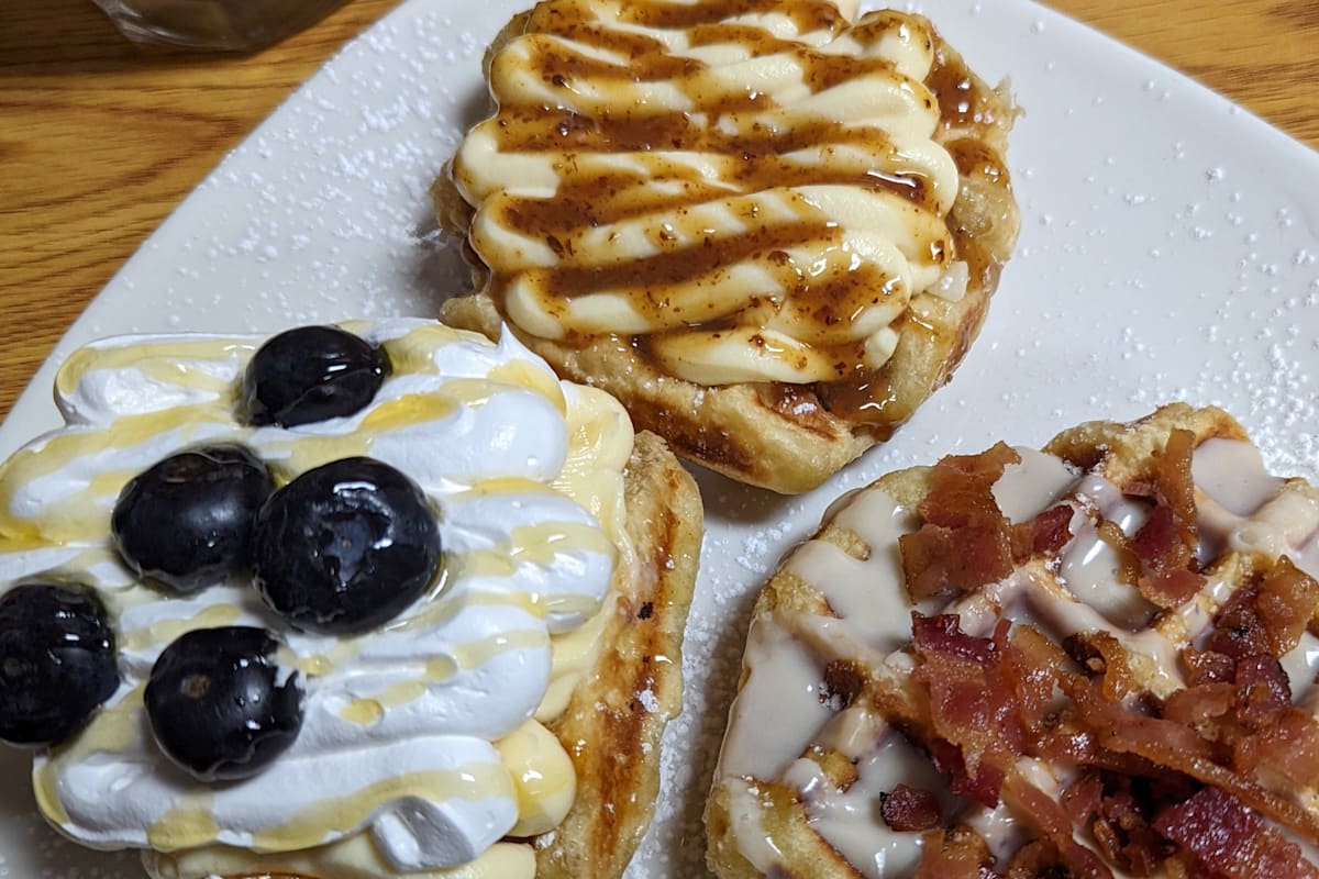 Waffle O Waffle Delivery Menu Order Online 799 N Court St Medina