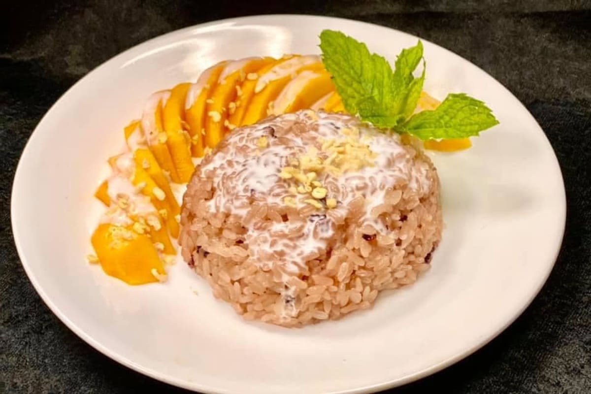 Mama Mai's Noodles Delivery Menu Order Online 2824 Stanley St Stevens Point Grubhub