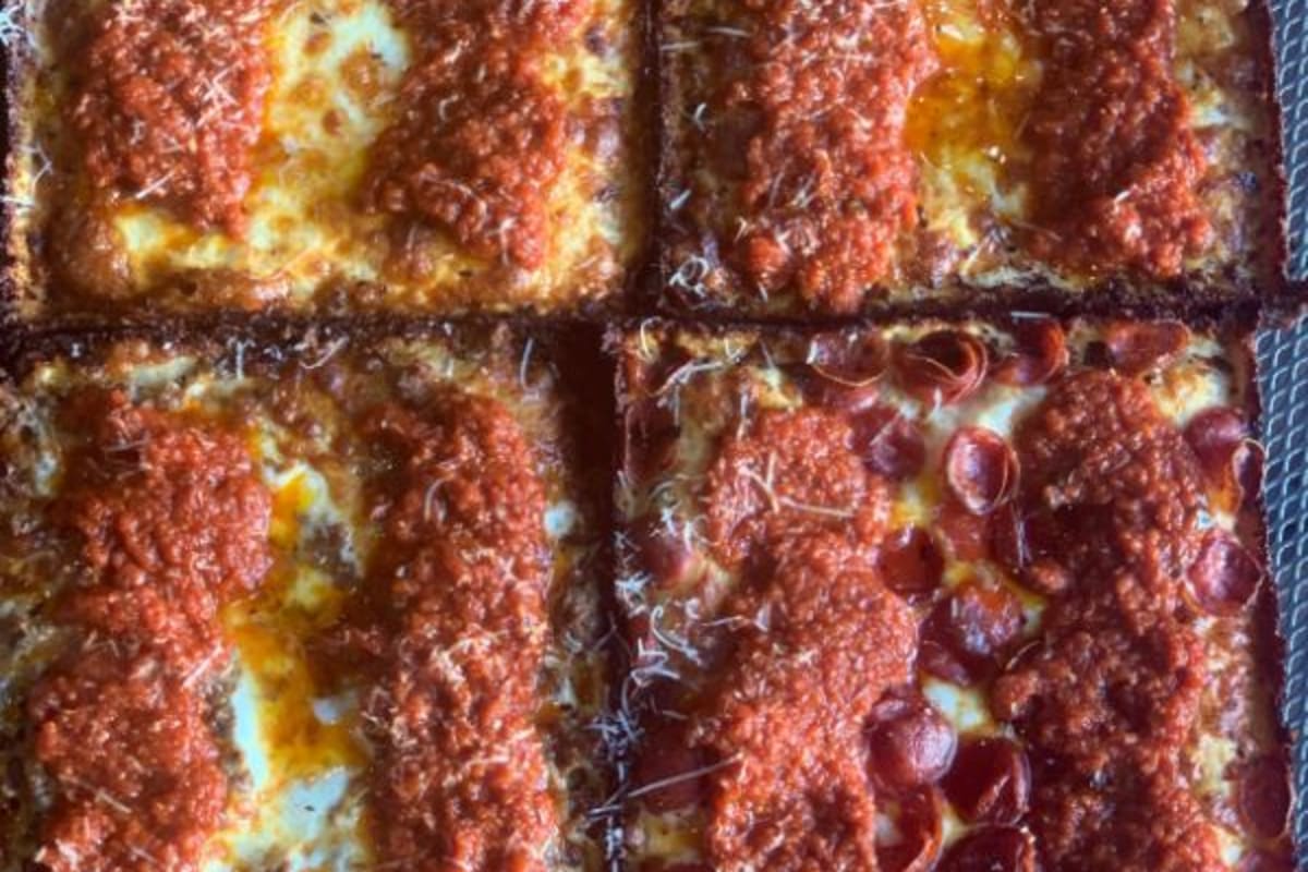 Crust Pizza Delivery Menu Order Online 2415 W Darby Rd Havertown