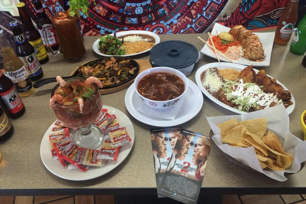 Mariscos El Patron Delivery Menu Order Online 4326 E Kings Canyon