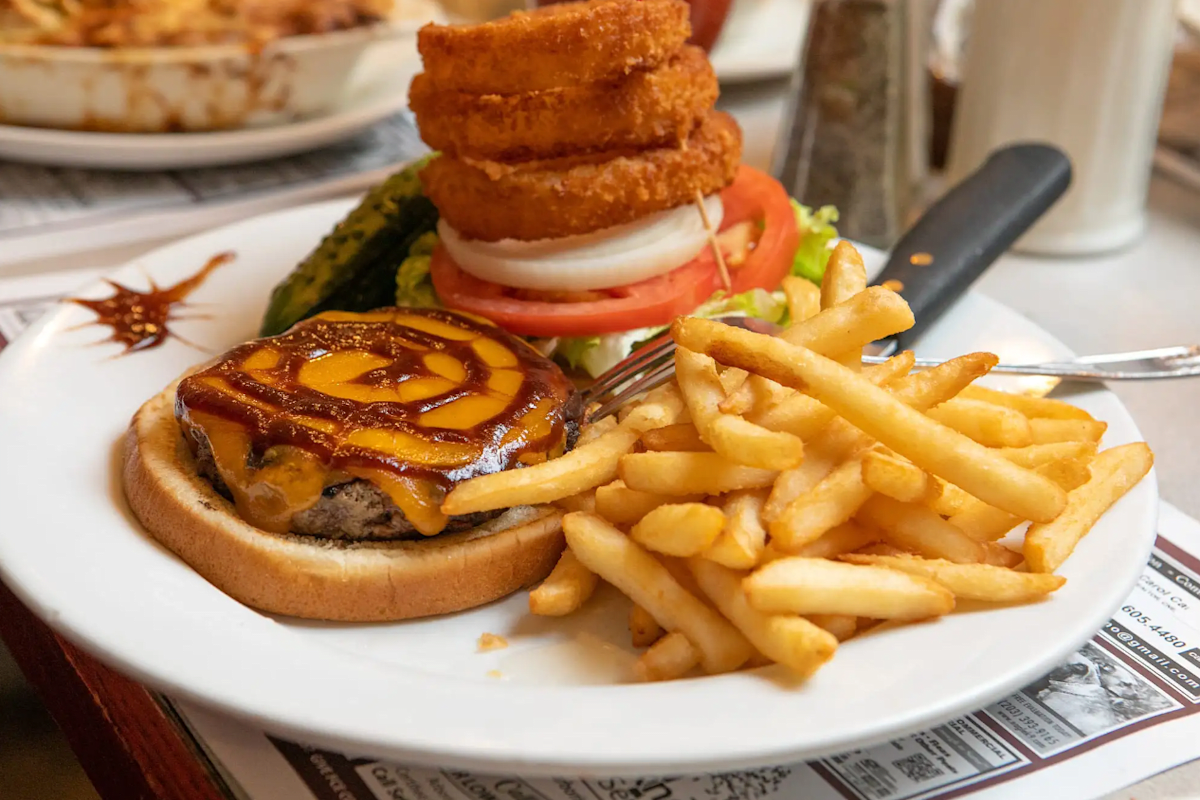 Country Corner Diner Delivery Menu Order Online 756 Amity Rd