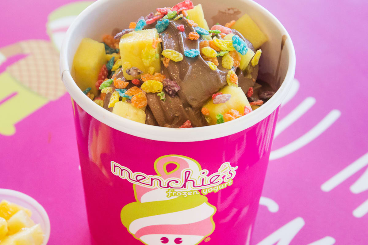 Menchie s Frozen Yogurt Delivery Menu Order Online 40557