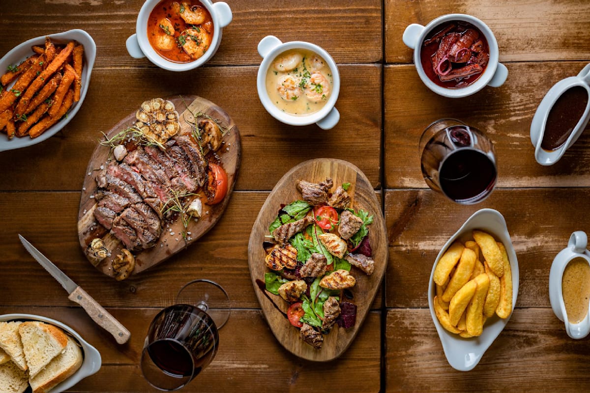 Little Corner Grill House Delivery Menu Order Online 301 N Craig St