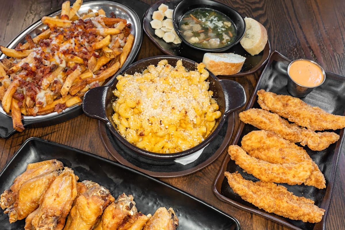 Brothers Pizza Vienna Delivery Menu Order Online 4357 Warren