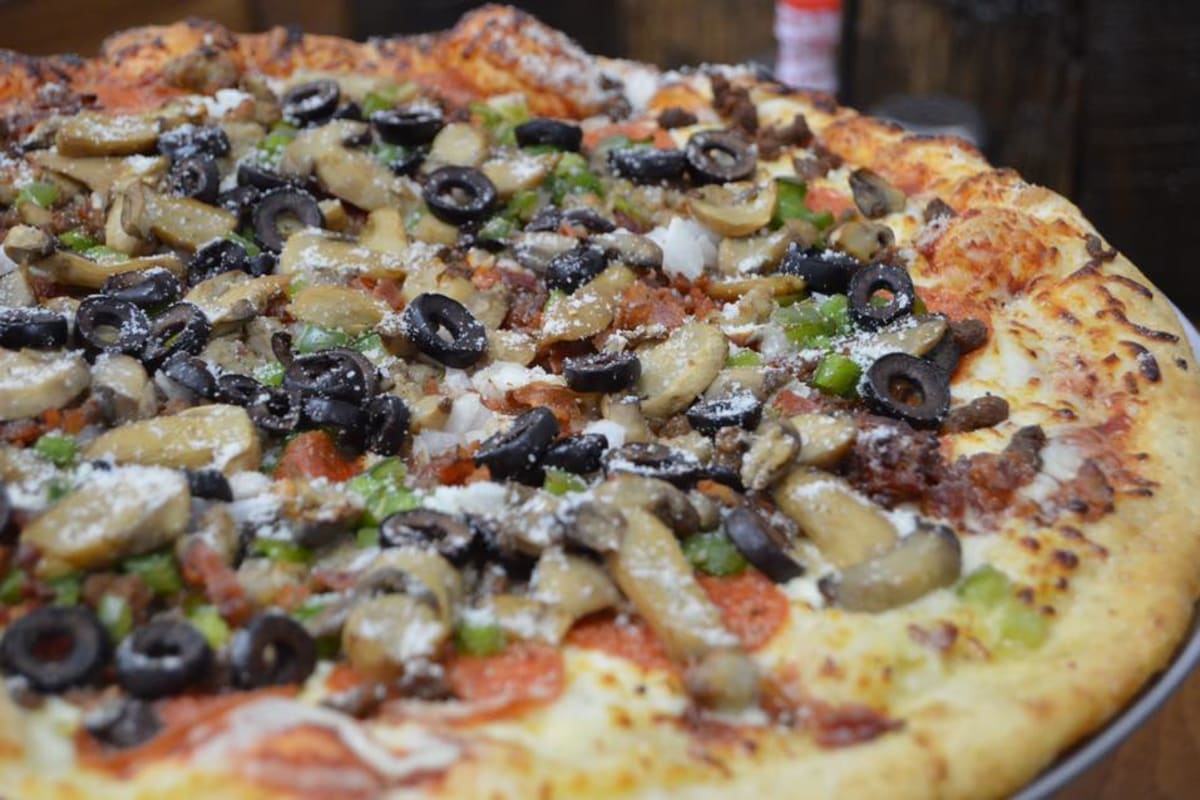 Pizza at the Cove Delivery Menu Order Online 661 Dollywood Ln Pigeon Grubhub