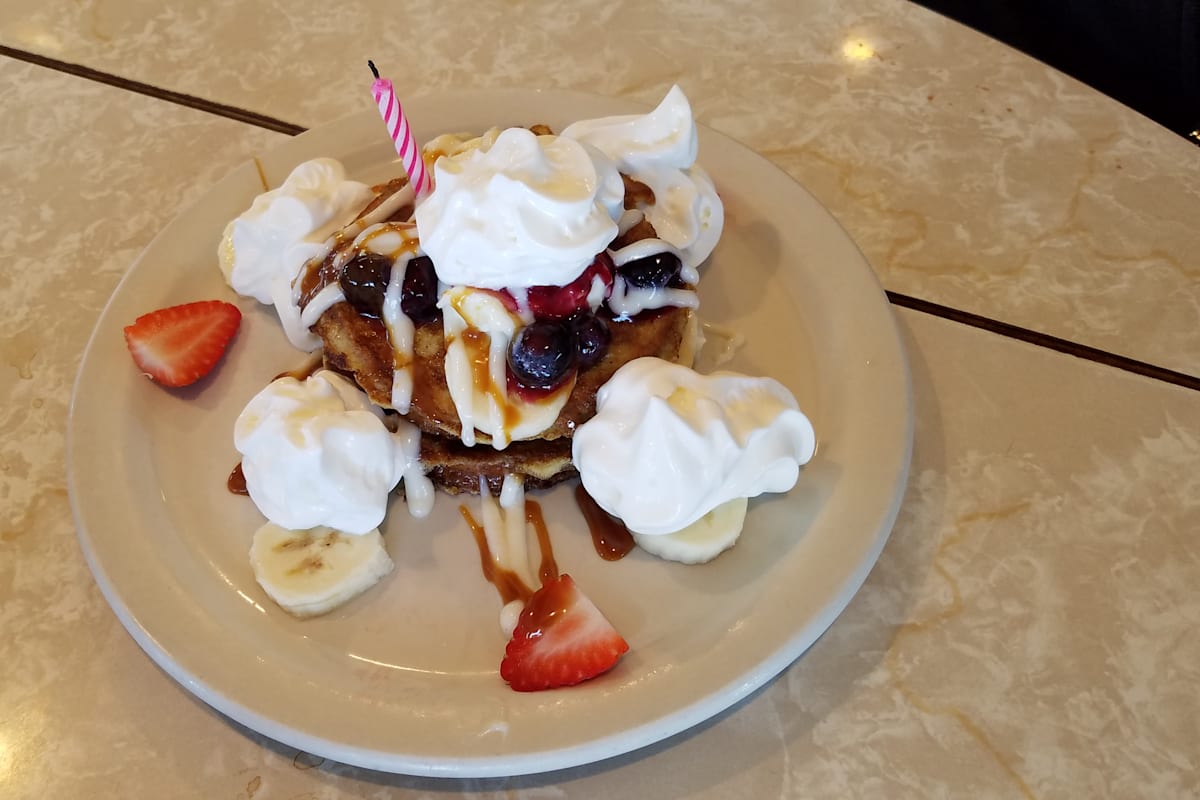 Chicago Waffles Willowbrook Delivery Menu Order Online 10S642