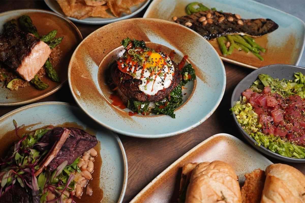 Mo's House Of Axe Delivery Menu Order Online 611 S Western Ave Los