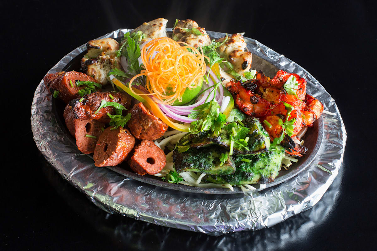 Balti dish, Sizzlers and curry - Picture of Tandoori Masala, Copenhagen -  Tripadvisor