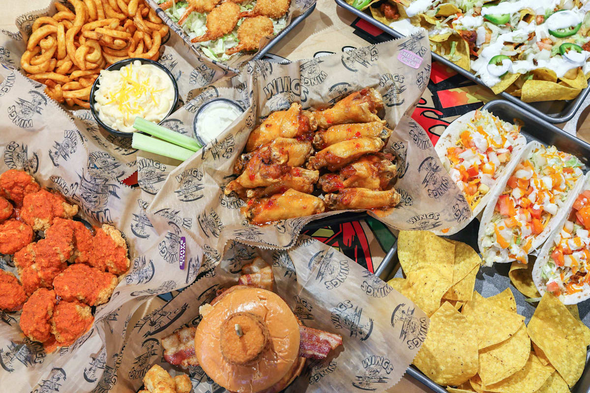Wings Etc Delivery Menu Order Online 47528 Pontiac Trail Rd Wixom
