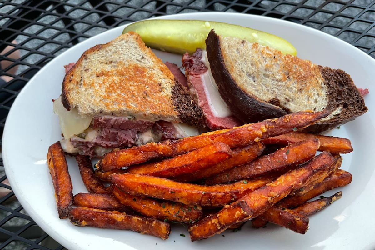 McBride's Irish Pub Delivery Menu Order Online 161 Wayland Ave