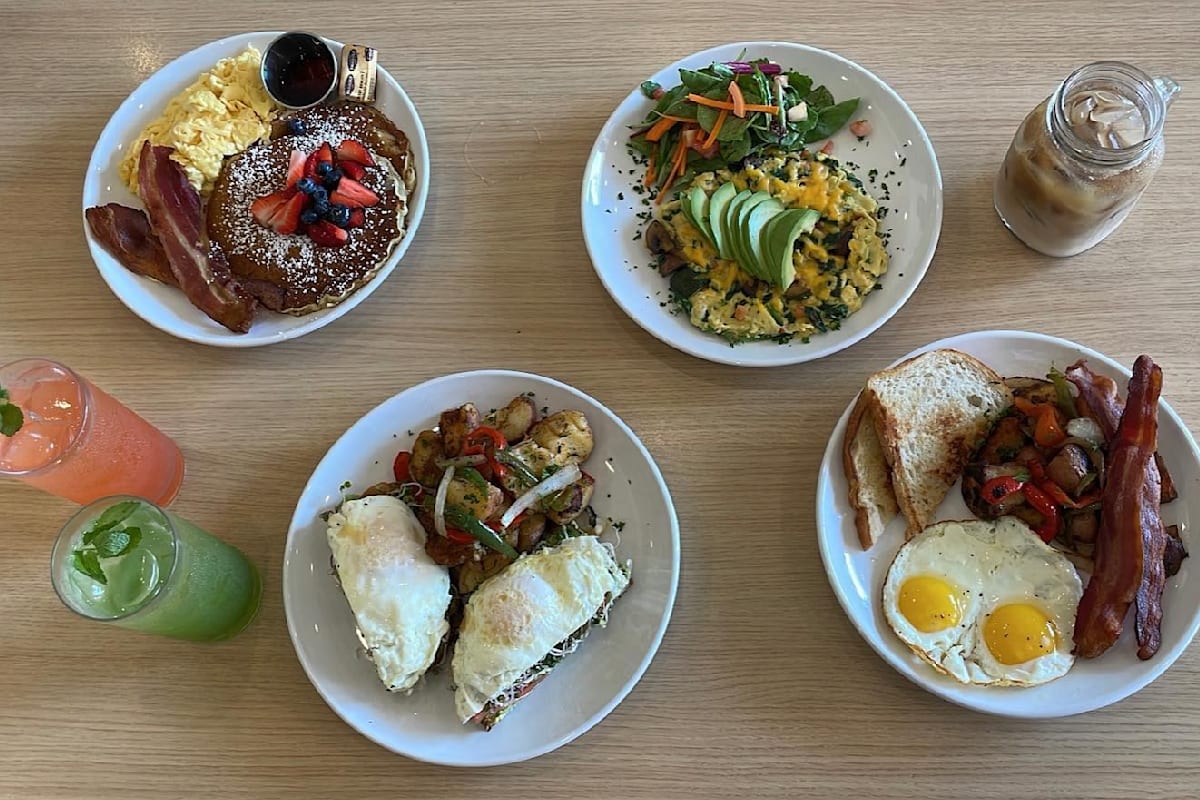 Cafe Belen Delivery Menu Order Online 11925 Santa Monica Blvd Los