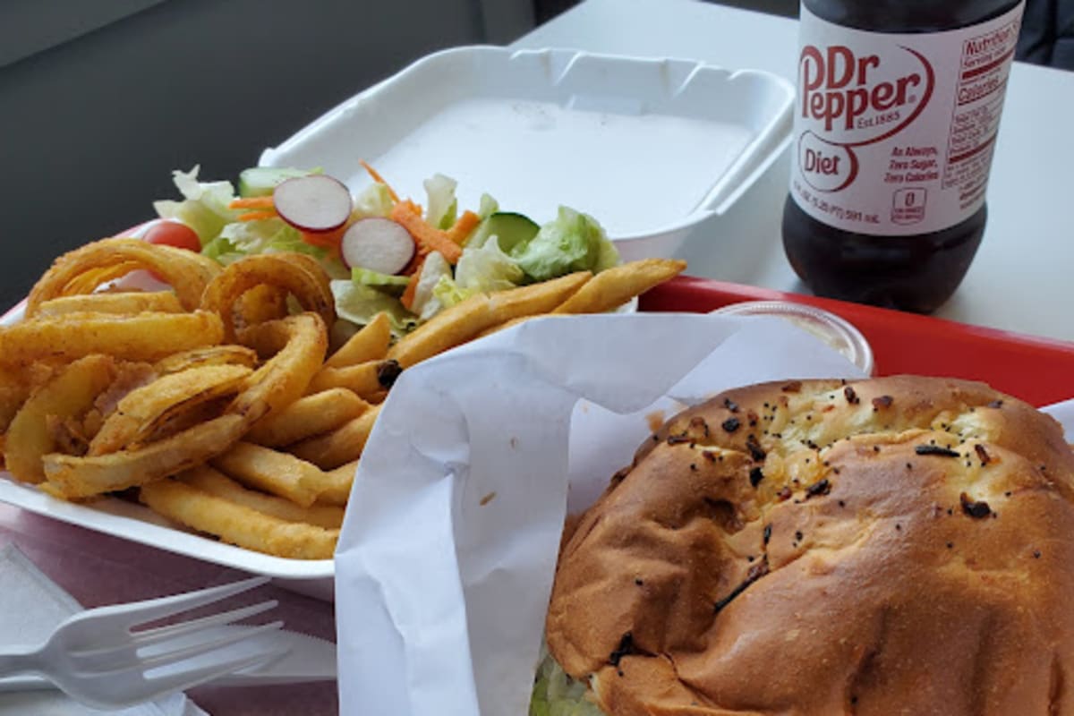 Mikey's Famous Roastbeef & Seafood Delivery Menu Order Online 729