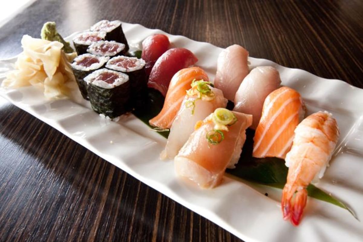 Wokcano Delivery Menu Order Online 33 S Fair Oaks Ave Pasadena