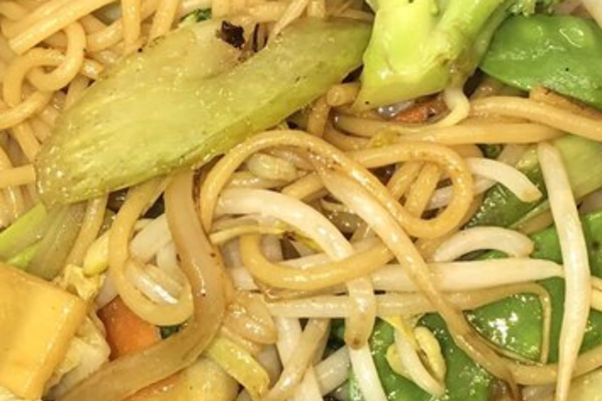 Asian Kitchen Express Delivery Menu Order Online 6467 N Cicero Ave