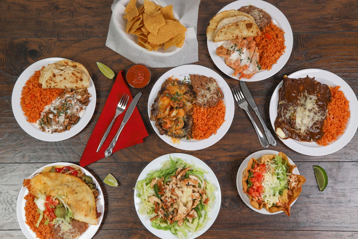 Coco's Mexican Bar & Grill Delivery Menu Order Online 3320