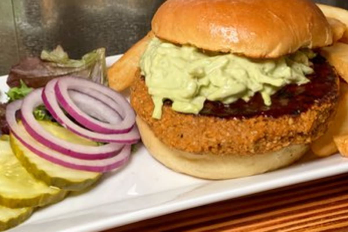 The Whiskey Barrel Delivery Menu Order Online 138 Main St Port