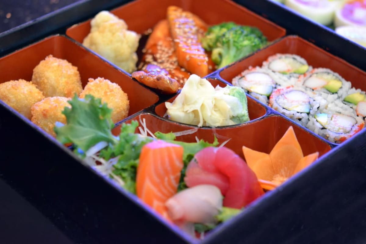 Fuji Sushi Delivery Menu Order Online 11327 Queens Blvd Forest