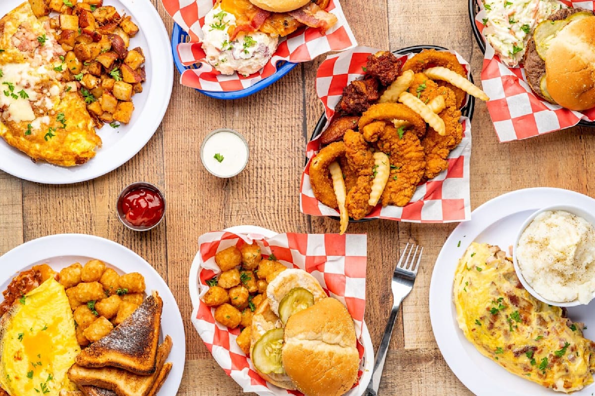 Shawn & Nick's Courtyard Cafe Delivery Menu Order Online 2211 Wilton Dr Fort Lauderdale