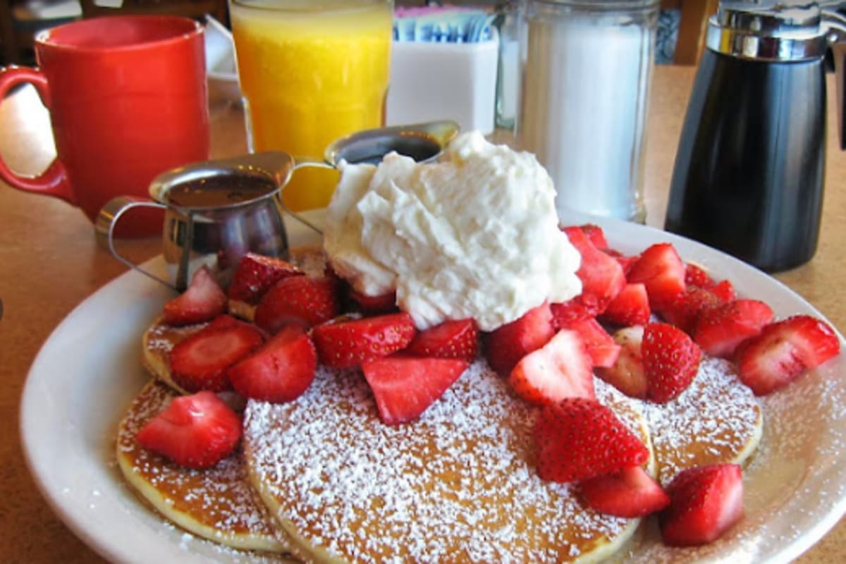 The Original Pancake House Delivery Menu Order Online 28700 Chagrin