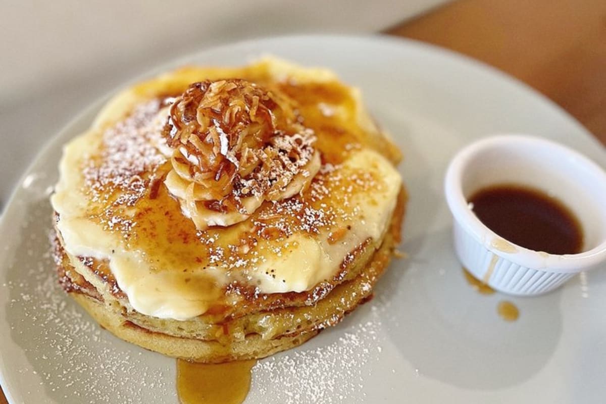 Belly Cake Pancake House Delivery Menu Order Online 3836 Bell